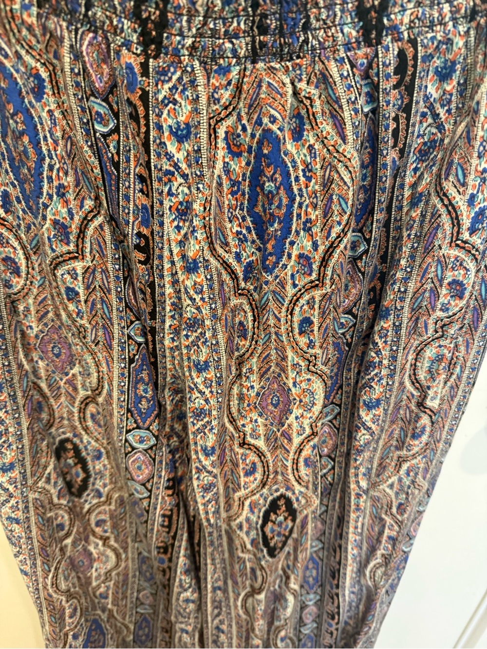 Flowy pants - Picture 2 of 3